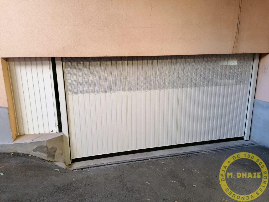 porte de parking en acier galvanisée basculante pour un usage intensif en copropriété marcq en baroeul M DHAZE
