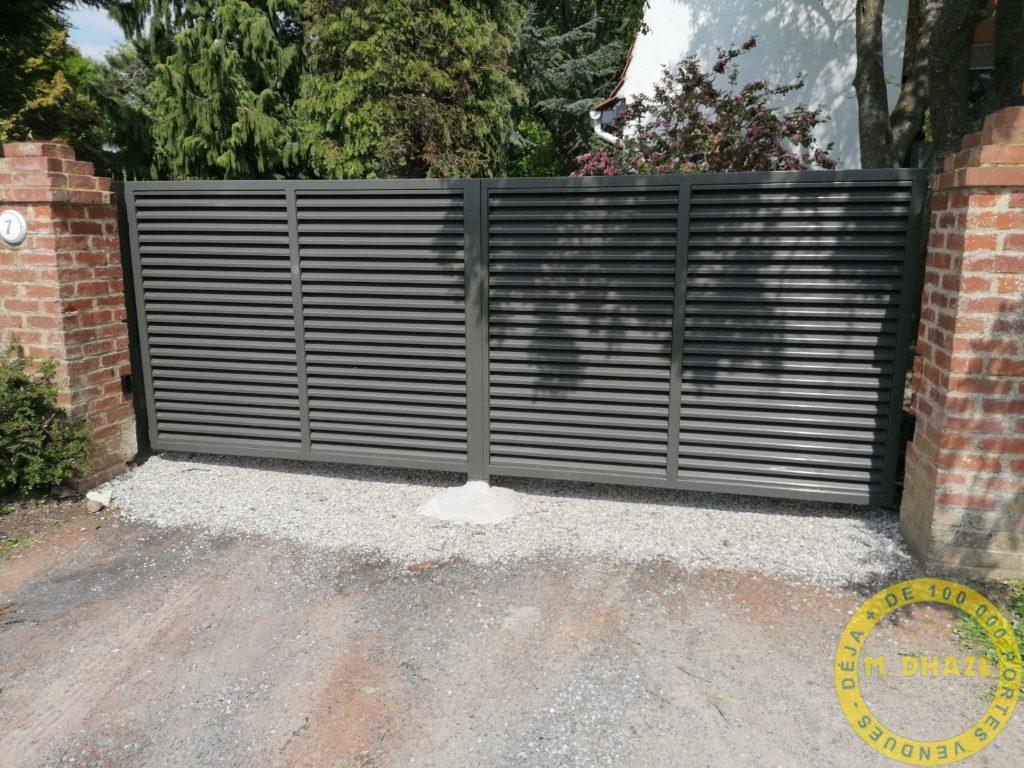 Portail acier galvanisé à ventelles sur mesure à Bousbecques (59)