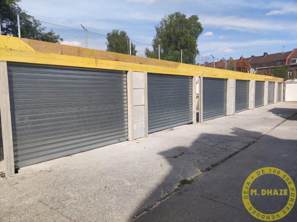 Volet-roulants-metalliques-rangee-de-garages-boxes-tourcoing-59-1654071039534
