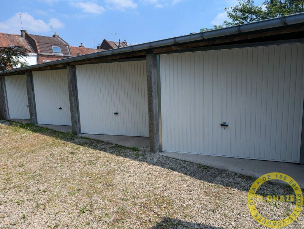 Porte de garage basculante Novoferm à Halluin (Nord)